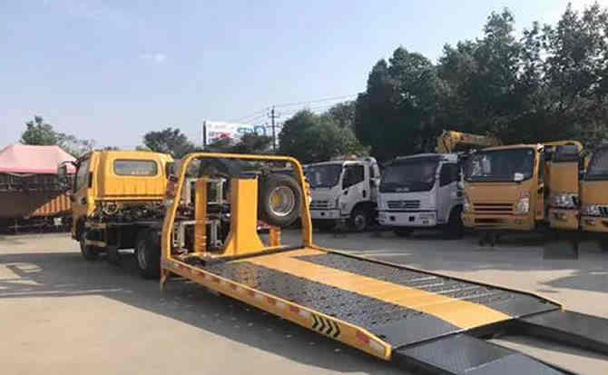 汕尾汽车中途维修案例