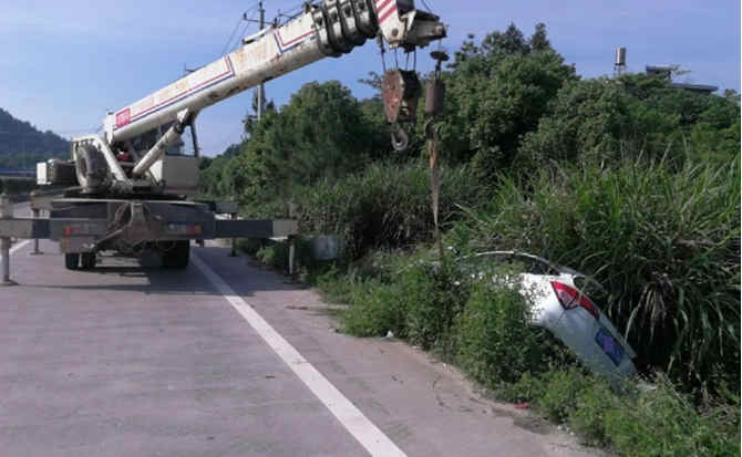 汕尾重载吊车救援